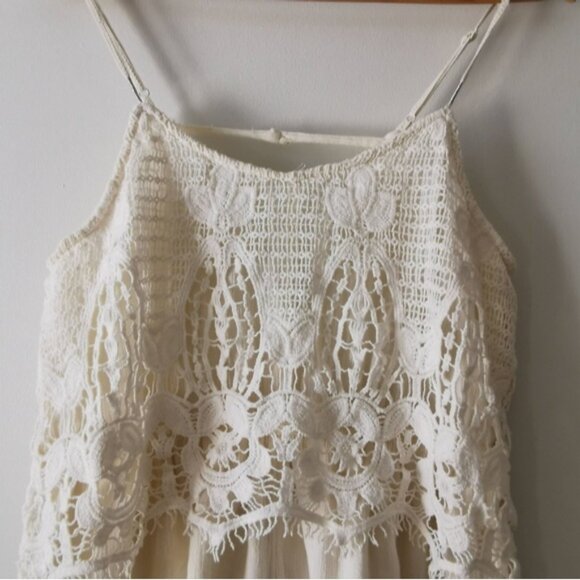 American Eagle White Ivory Lace Crochet Overlay Romper - Picture 3 of 7
